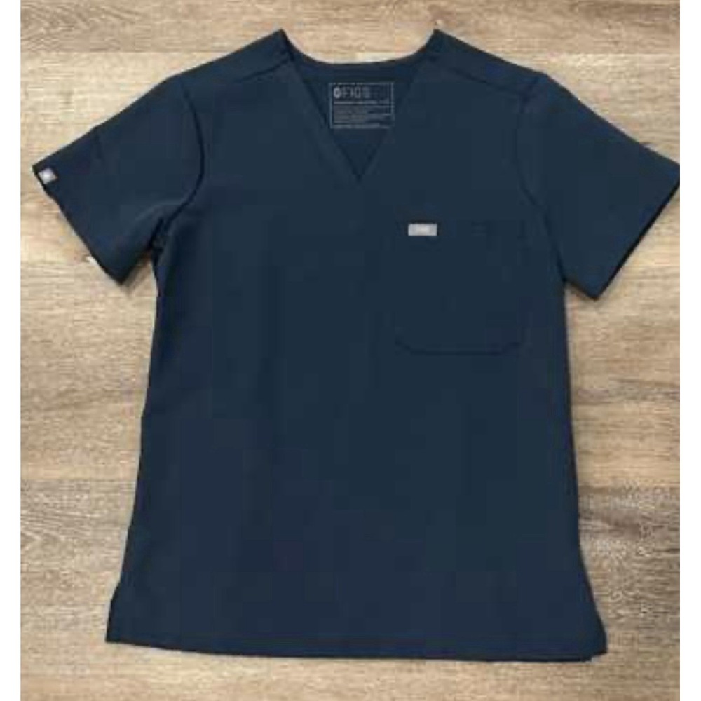 Figs Womens one pocket scrubs top shirt size Small Catarina Dark Harbor Po 3019